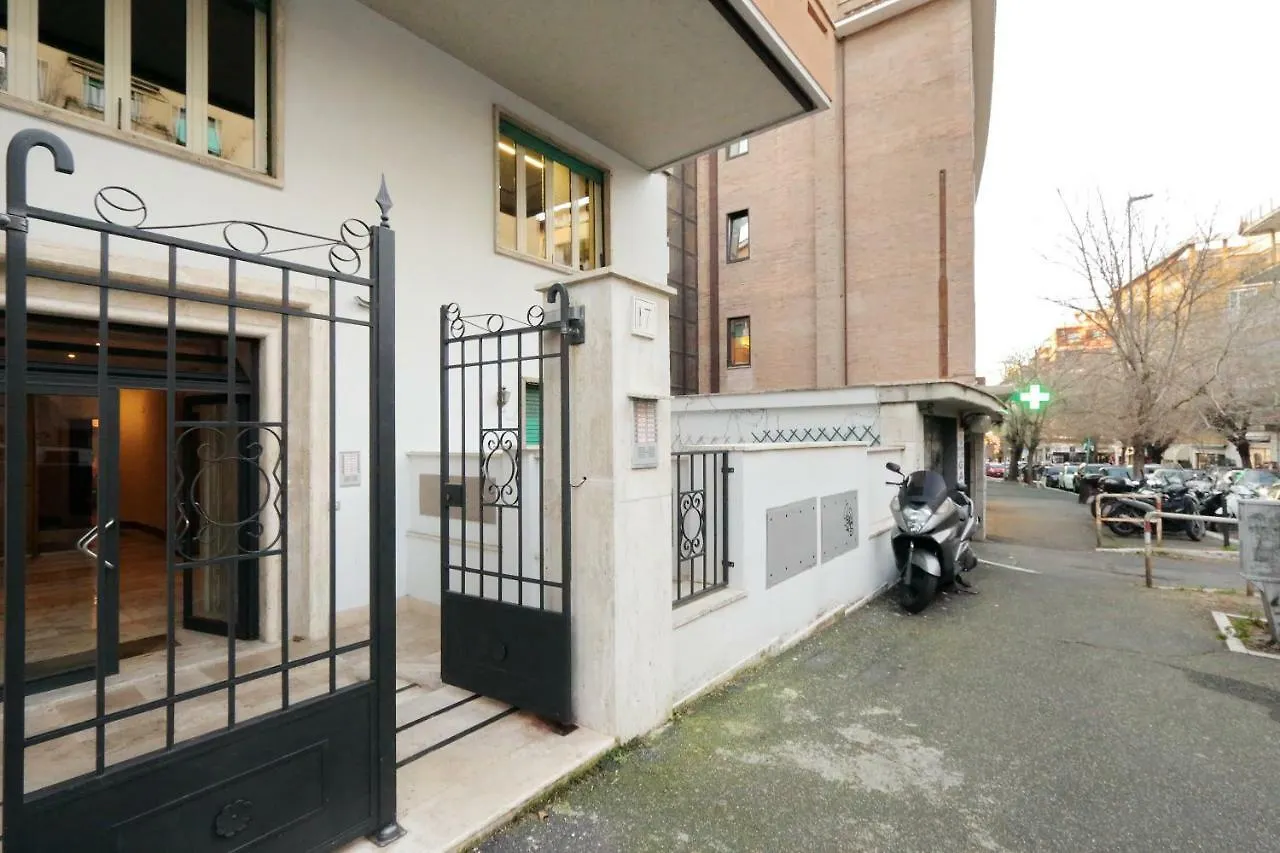 Lägenhet Aldo'S Place Rom Italien